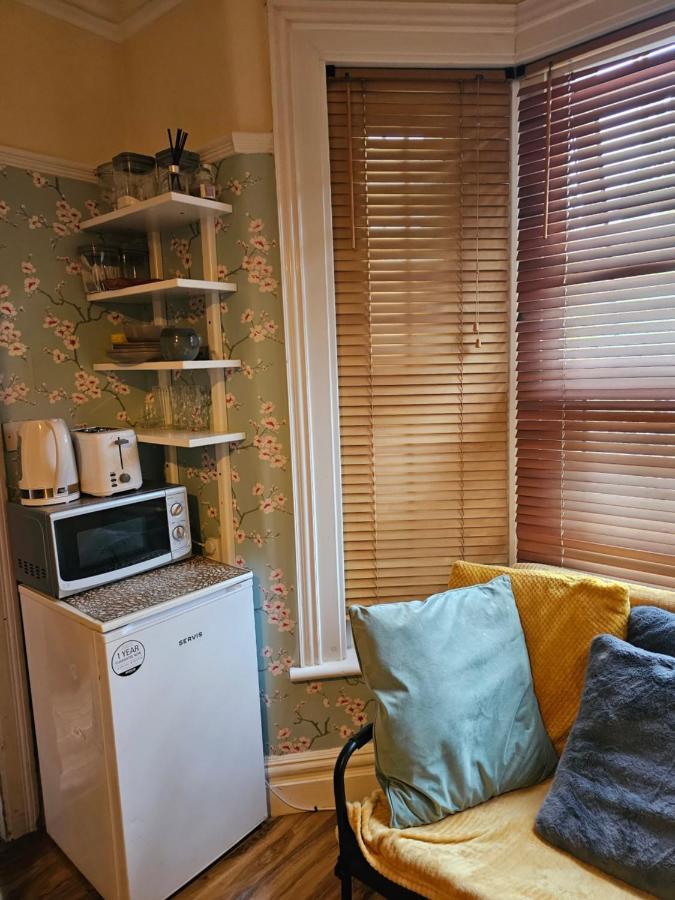 Ensuite Double Room Elizabeth Line Abbeywood Abbey Wood Exterior foto